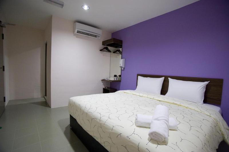 Oyo 89480 Dream House Hotel Skudai Exterior foto